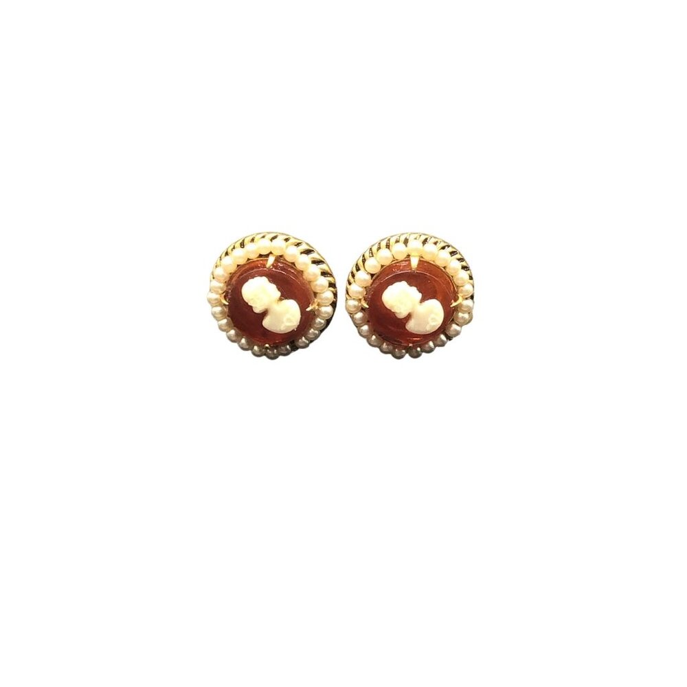 Faux Cameo Earrings Celluloid Screw Back Small Round Vintage Pearls Earrings